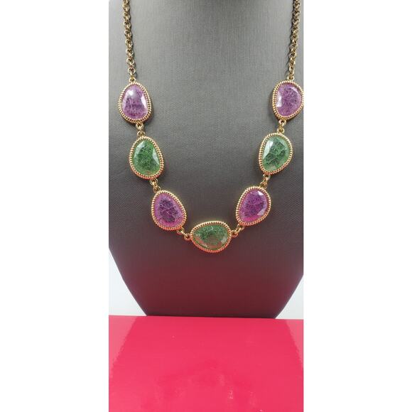 Vintage Butler and Wilson Crackled Pink Rose & Green Glass Stone Necklace in Box - Picture 3 of 6